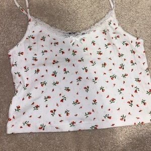 Brandy Melville cropped floral top